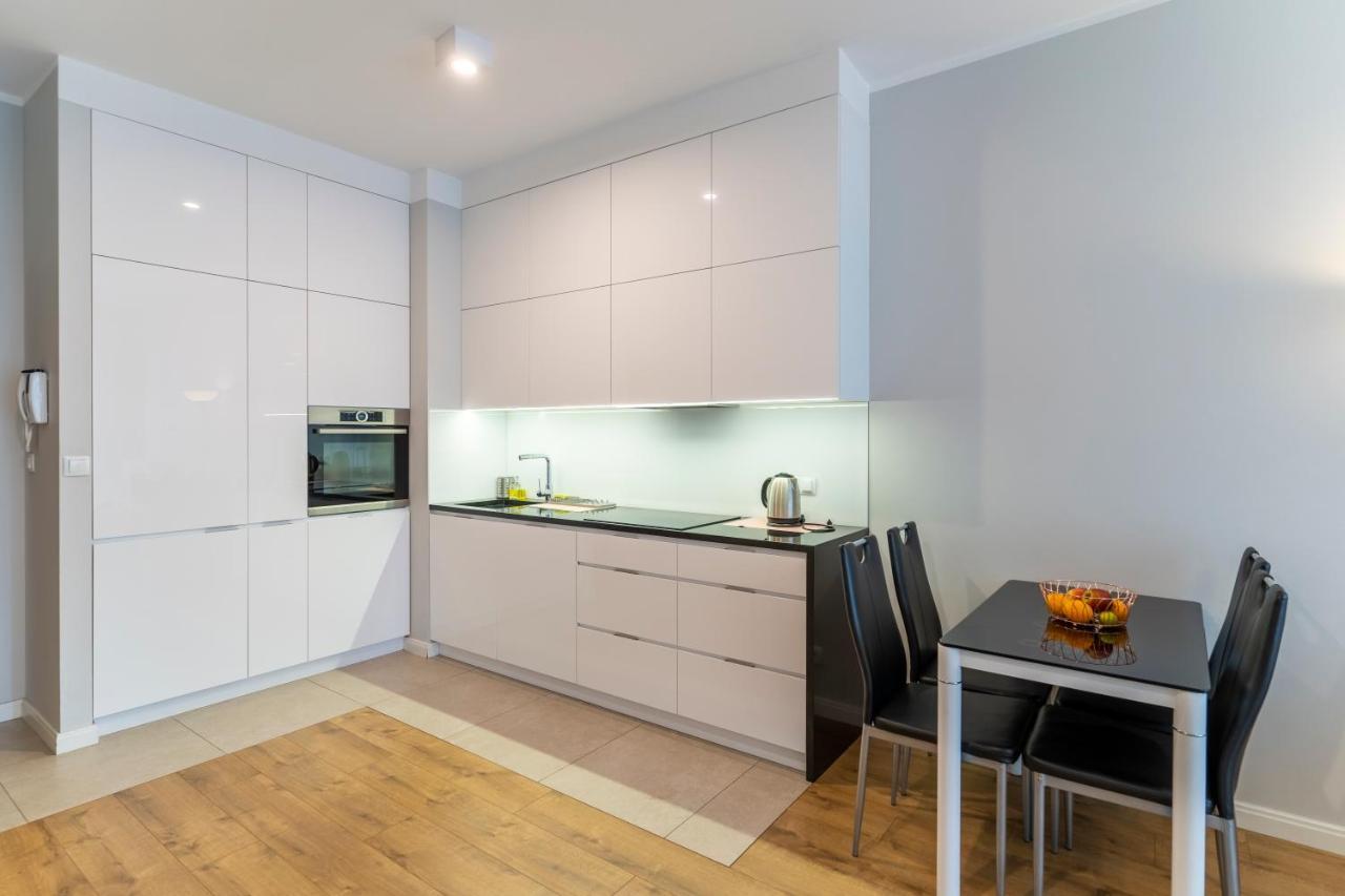 First -- Zoliborz 4 Apartamento